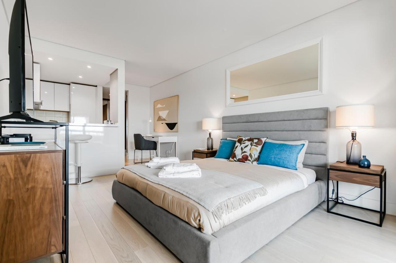 Studio In Cascais -Sea View -Pool Екстер'єр фото