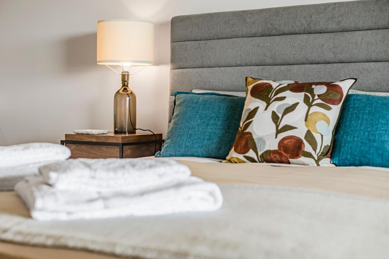 Studio In Cascais -Sea View -Pool Екстер'єр фото