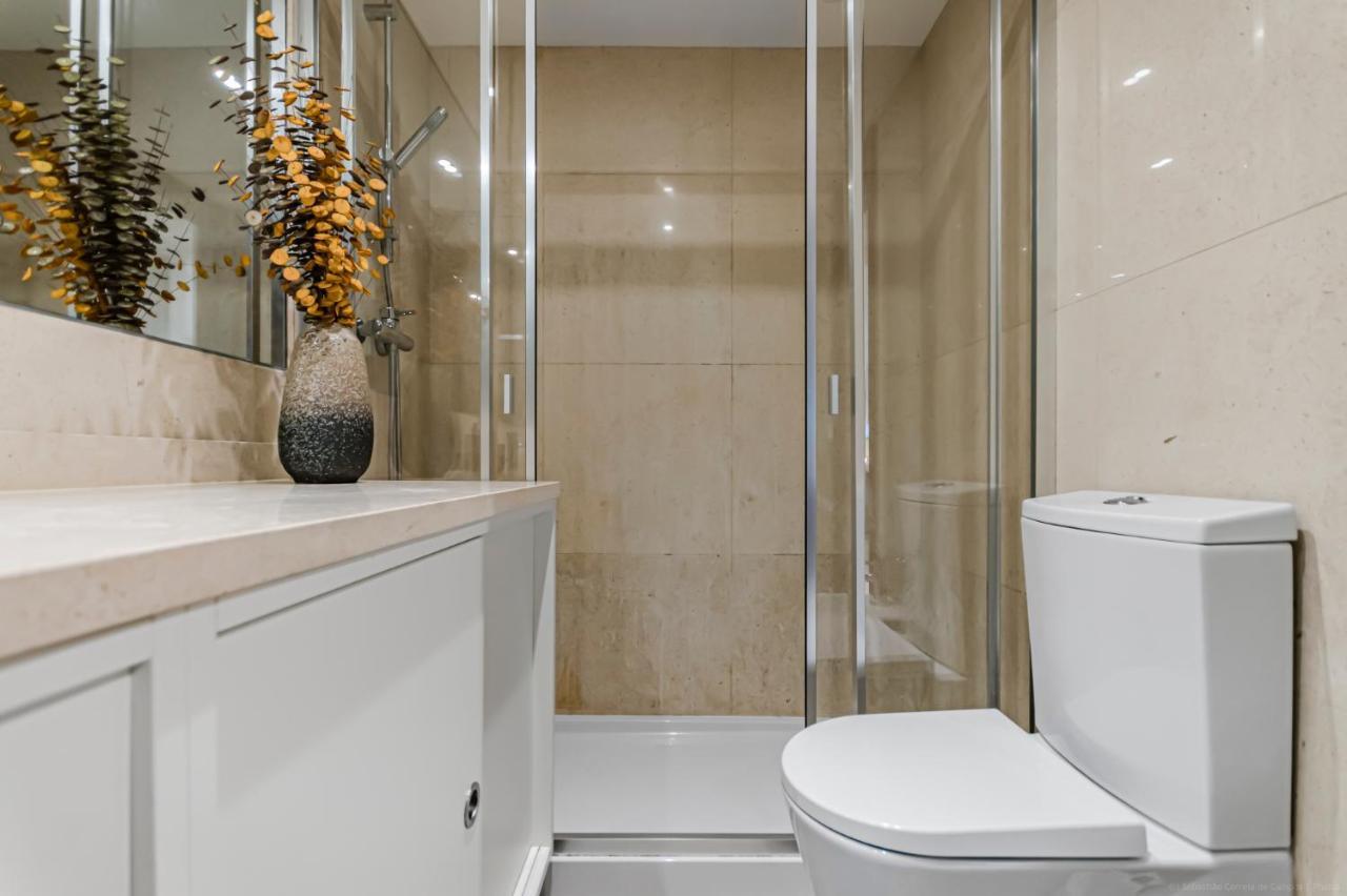 Studio In Cascais -Sea View -Pool Екстер'єр фото